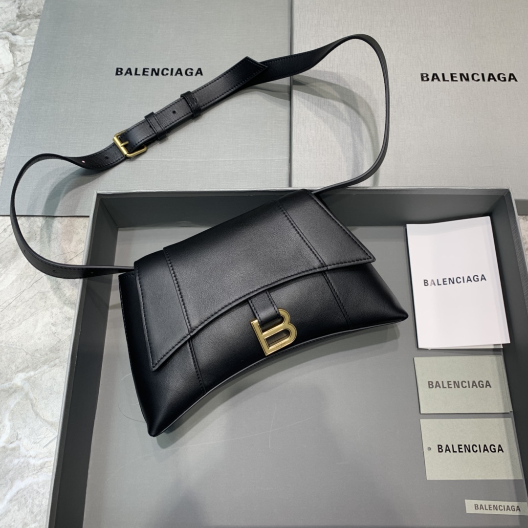 TÚI ĐEO NỮ BALENCIAGA 180609 MÀU ĐEN 