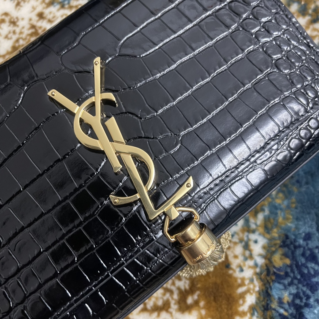 YSL KATE 474366 (Black-gold)