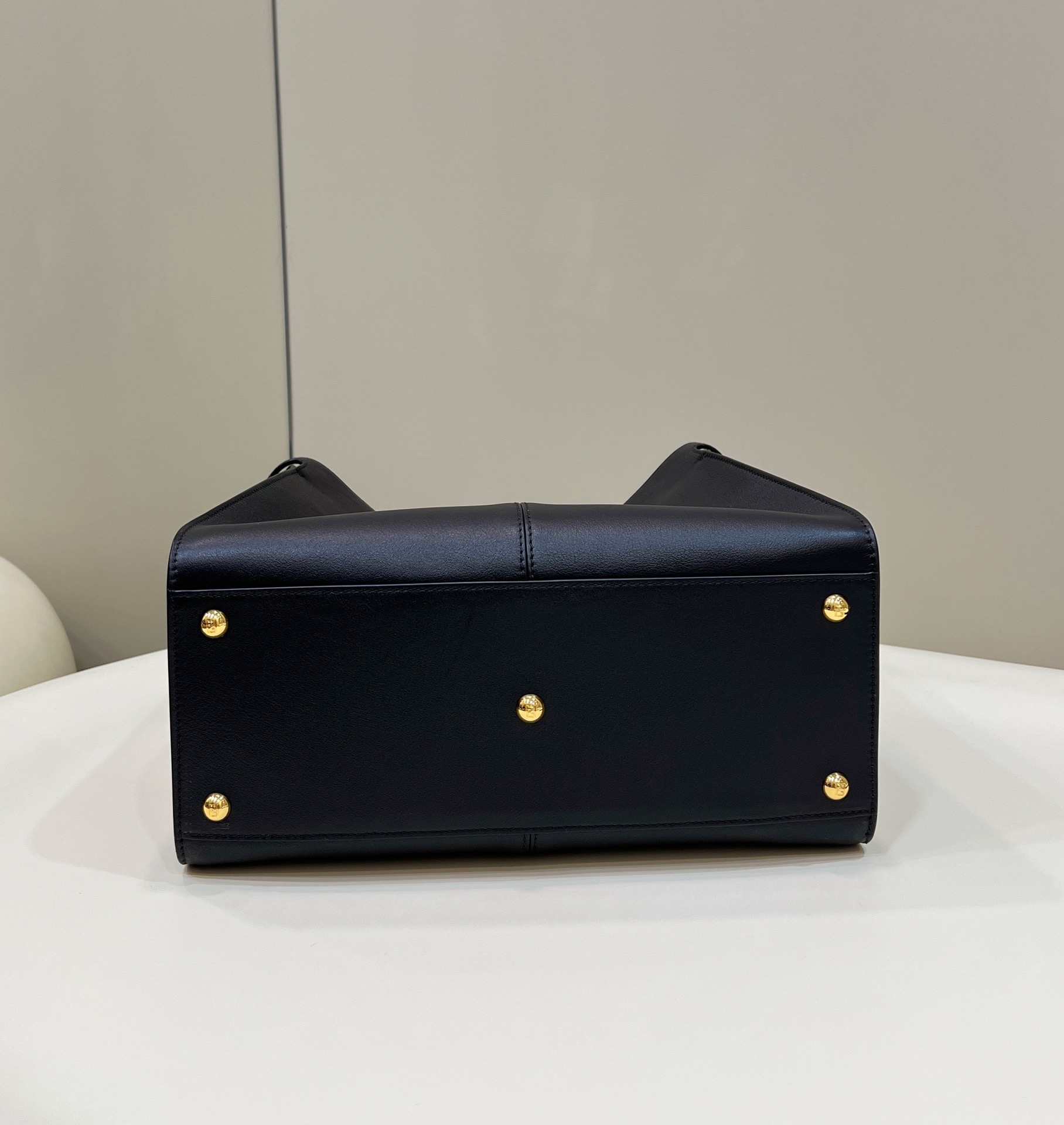TÚI XÁCH NỮ FENDI 304S