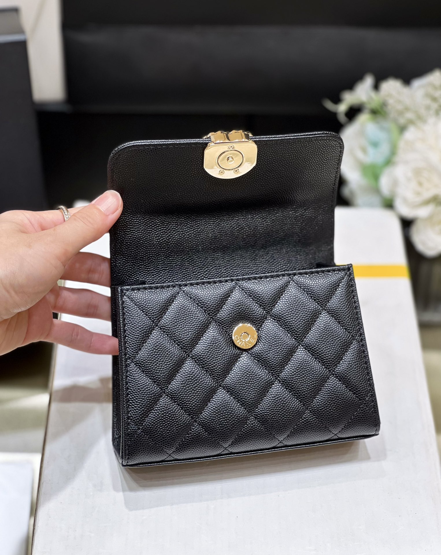 Túi Xách Chanel Kelly AS3237 Màu Đen 
