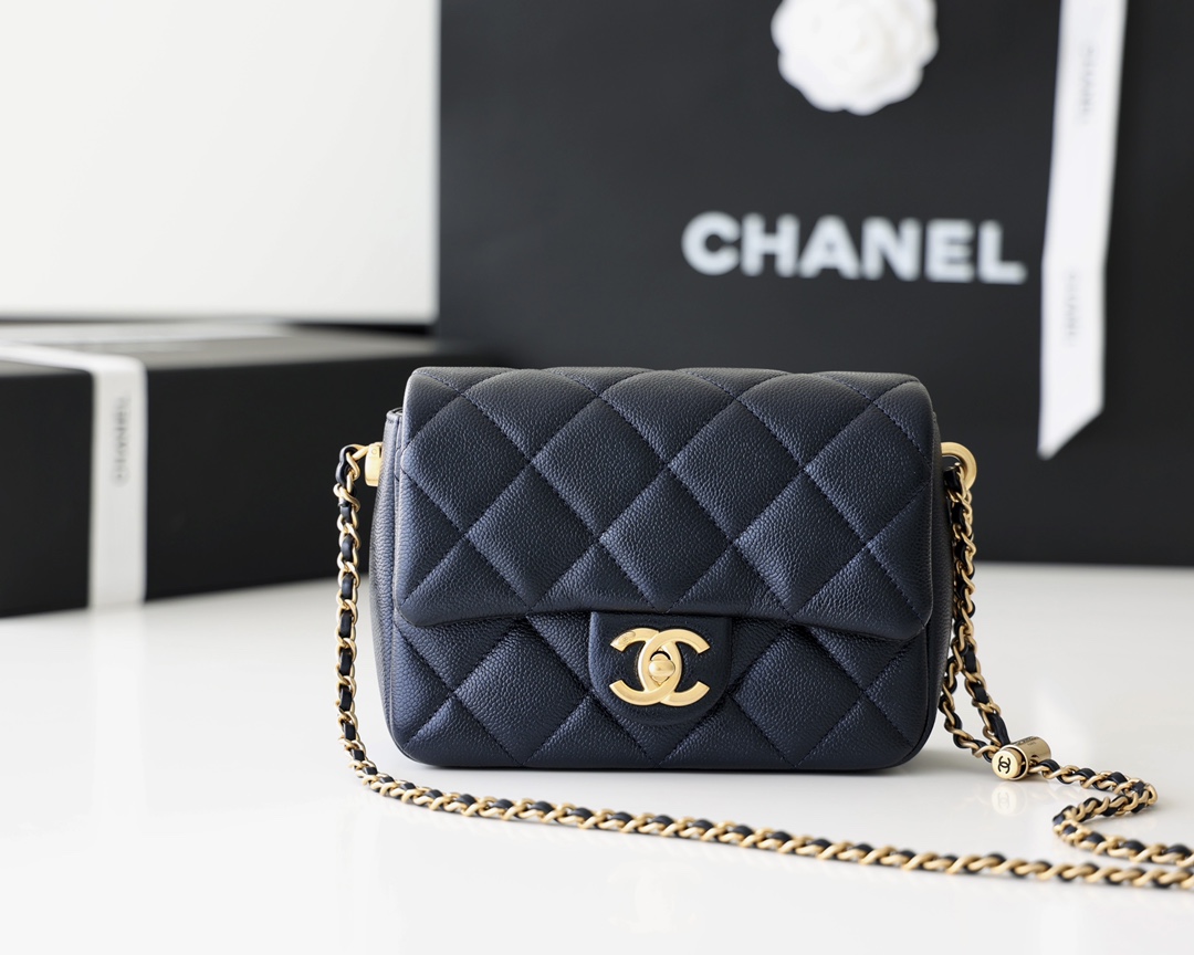 Túi Xách Chanel Flap Màu Đen AS2855