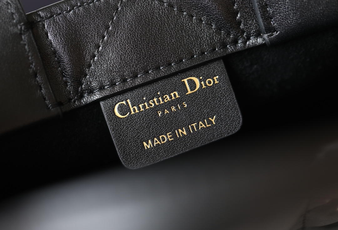 Túi Xách Dior Caro Nữ Màu Đen