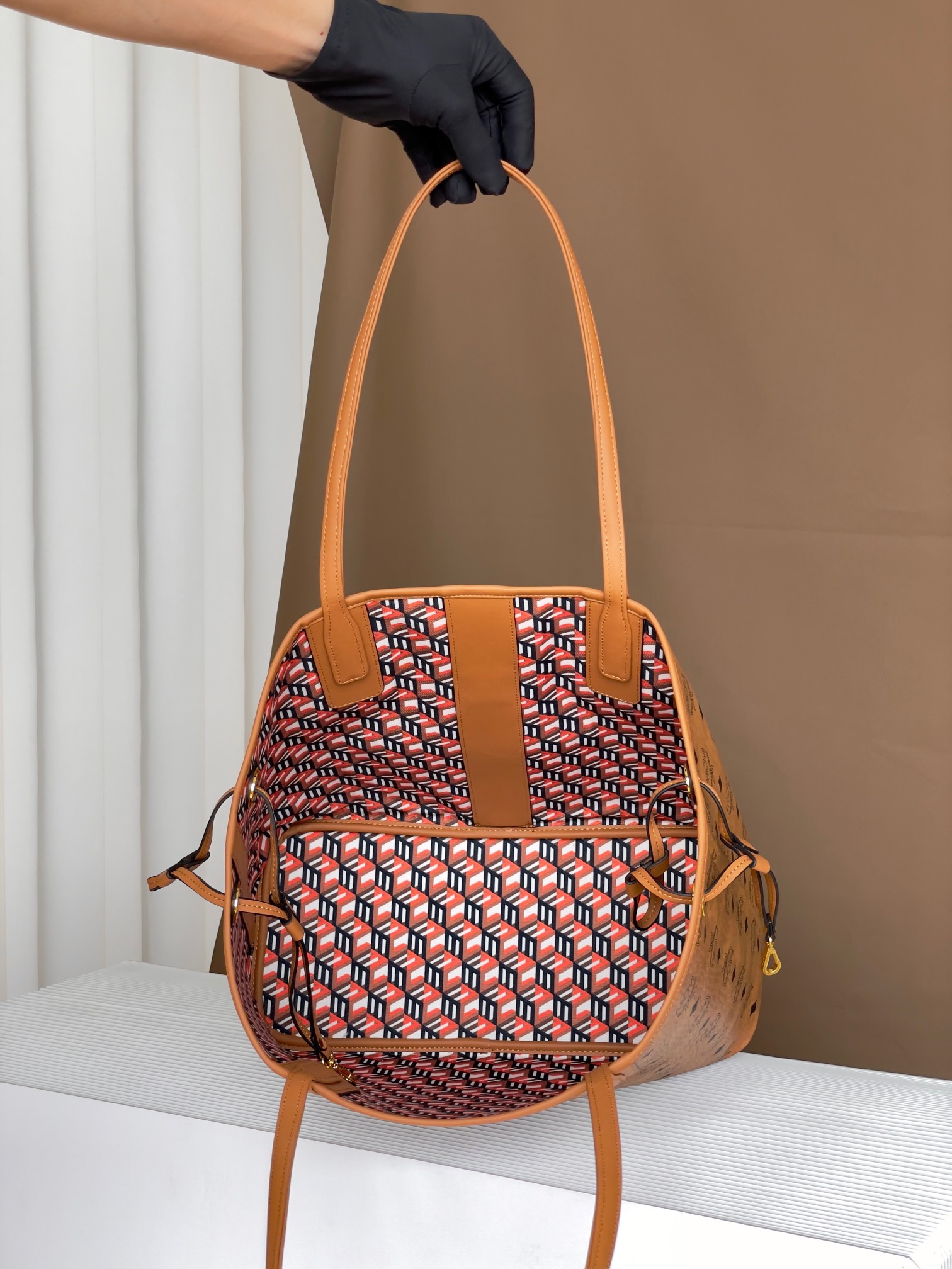 MCM LIZ VISETOS1CO001 (BROWN)