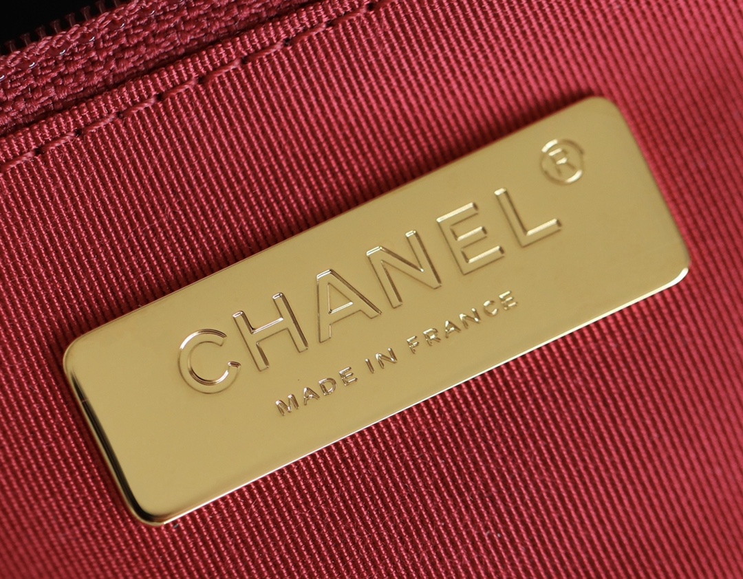 Túi xách Channel C19 bag đen 
