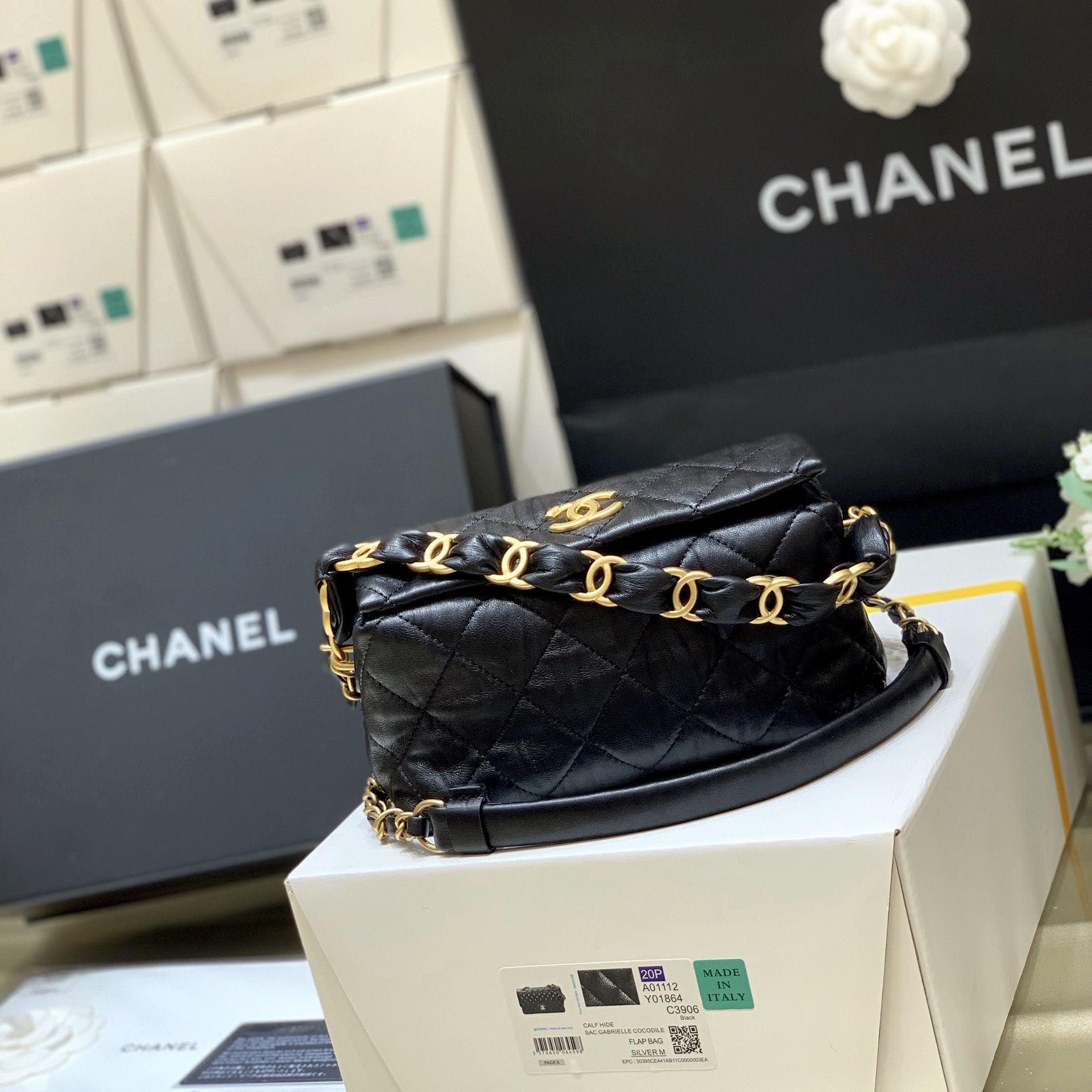 Túi Xách Chanel Small Hobo Bag Màu Đen AS2479