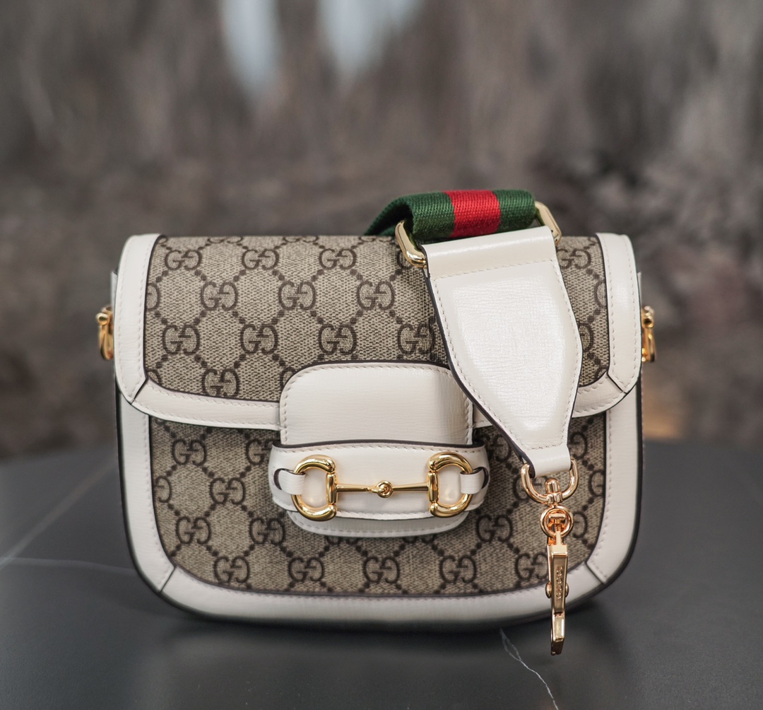 Túi Xách Gucci Horsebit 1955 658574 Logo Trắng