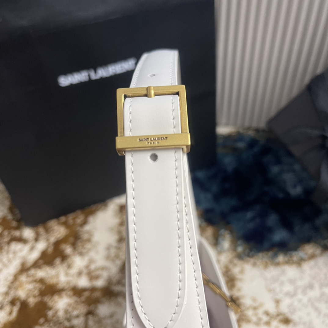 YSL LE 5A7 657228 (White)