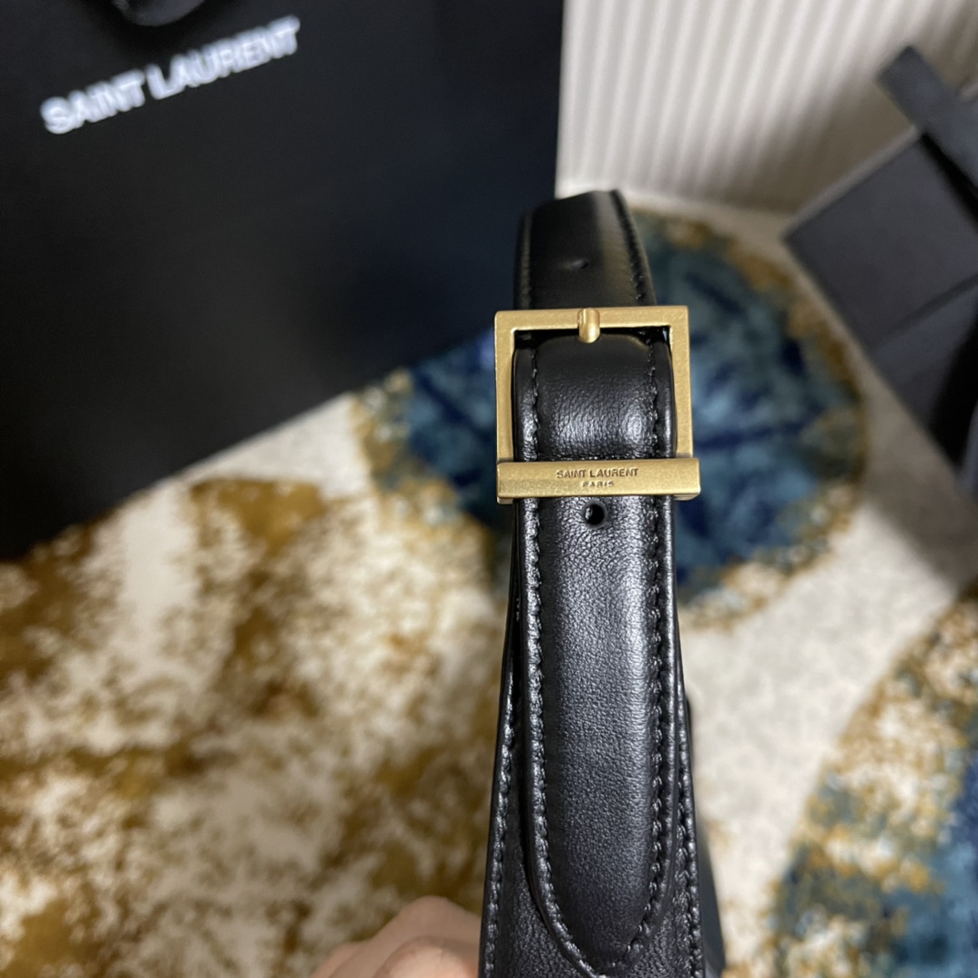 YSL LE 5A7 763419