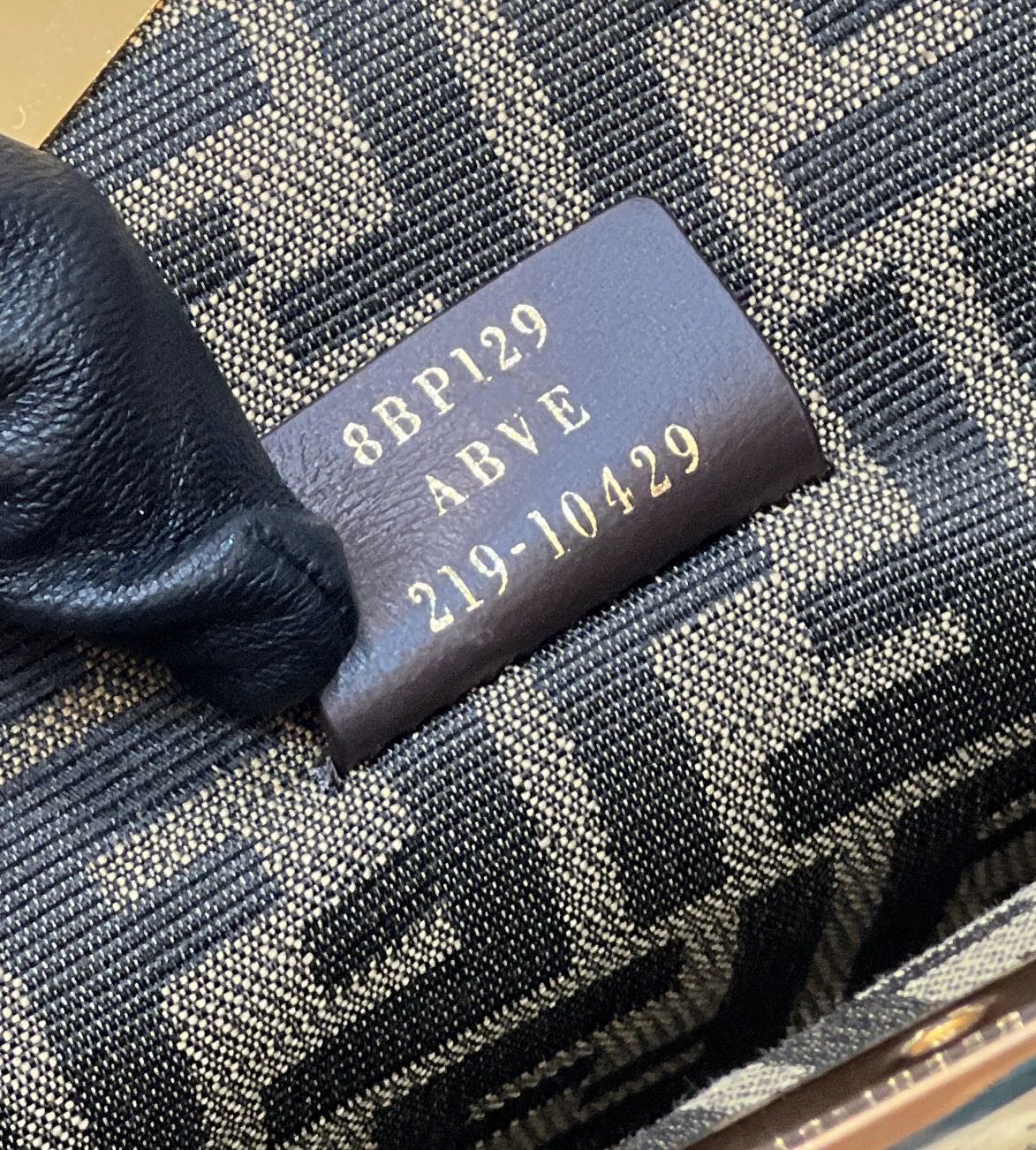TÚI XÁCH NỮ FENDI 80018m 