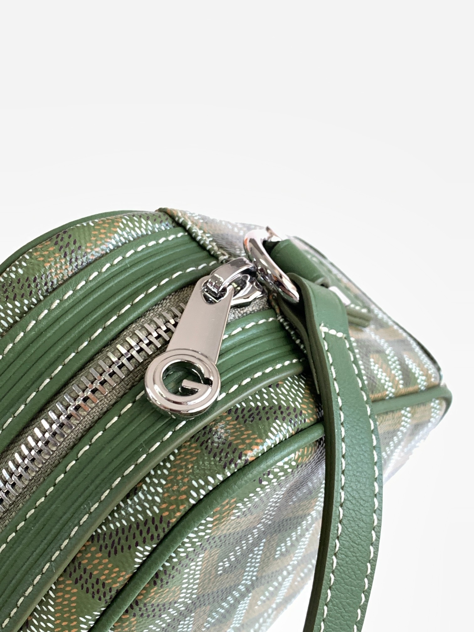 GOYARD 8018 (GREEN)