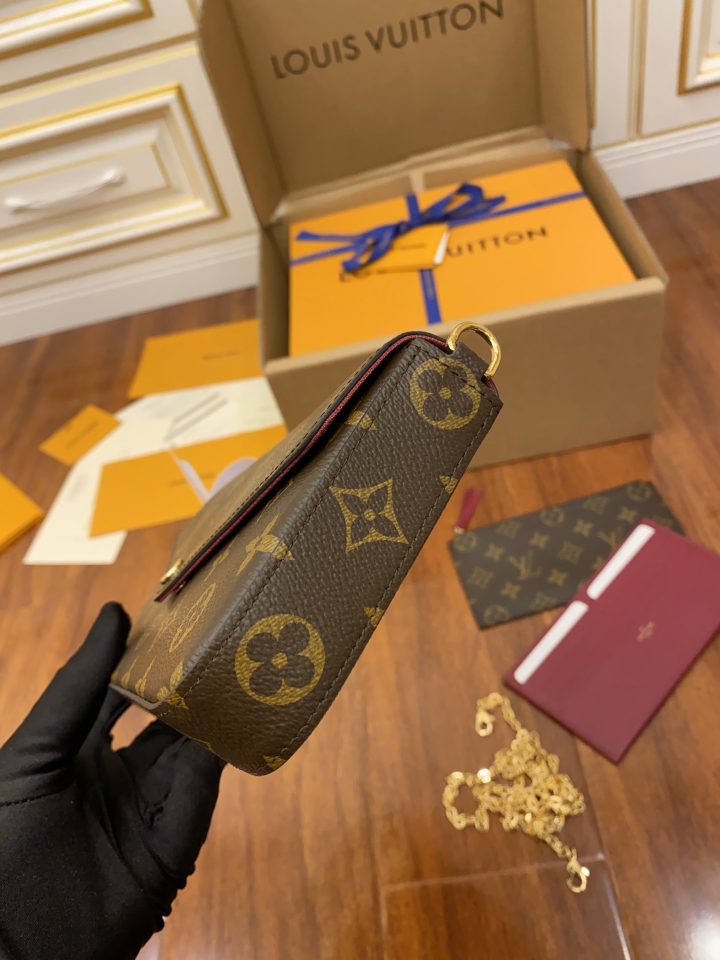 Túi Đeo Chéo Nữ Louis Vuitton LV M61276 Félicie Pochette Monogram Màu Nâu