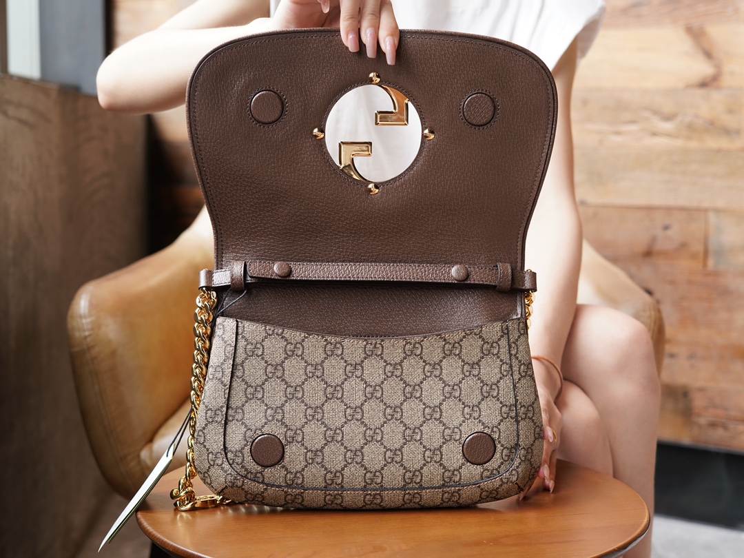 Petit sac à épaule Gucci Blondie 699268
