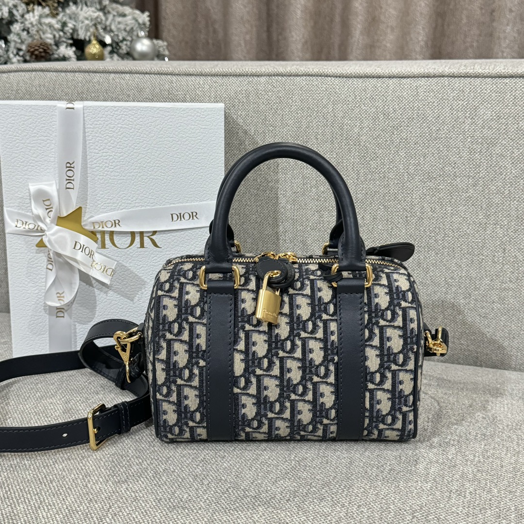 Túi xách Dior Groove Nữ 