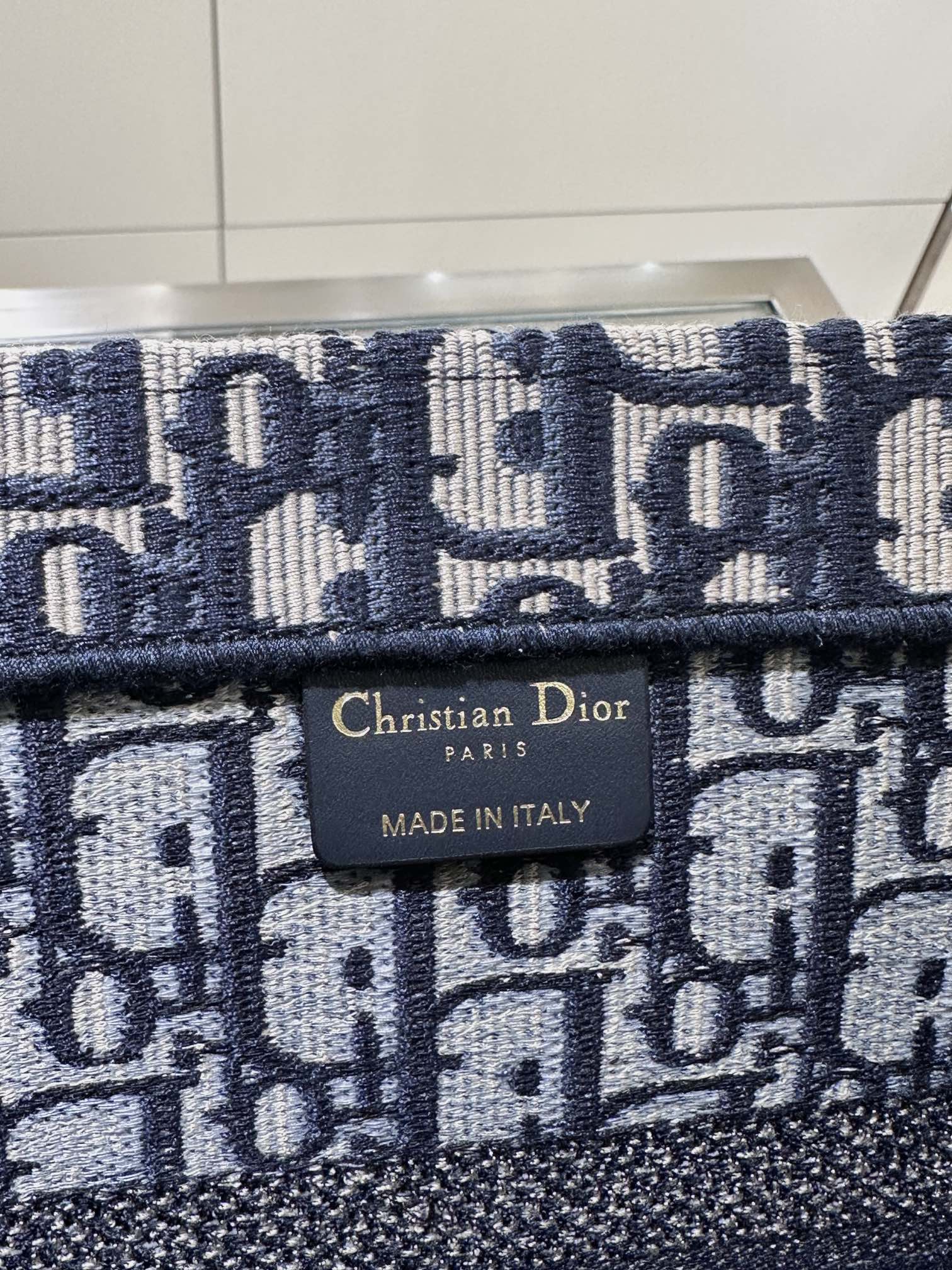 Túi xách Dior tote 36 màu xanh 