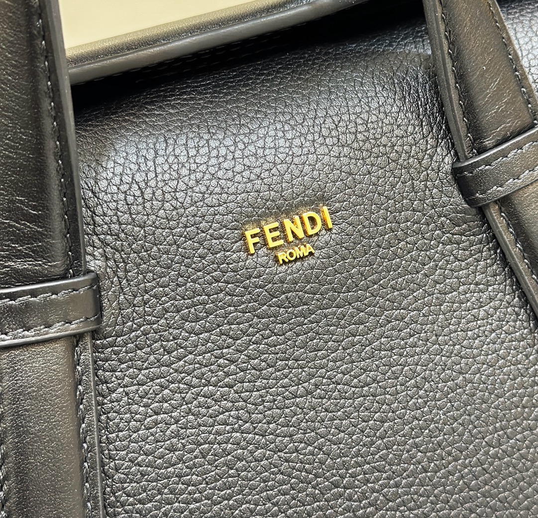 TÚI XÁCH NỮ FENDI 8627A 