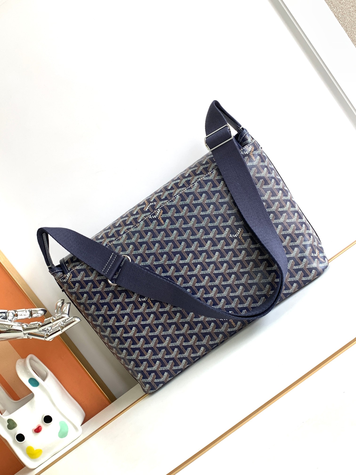 Túi xách Goyard 8130 màu xanh dương 