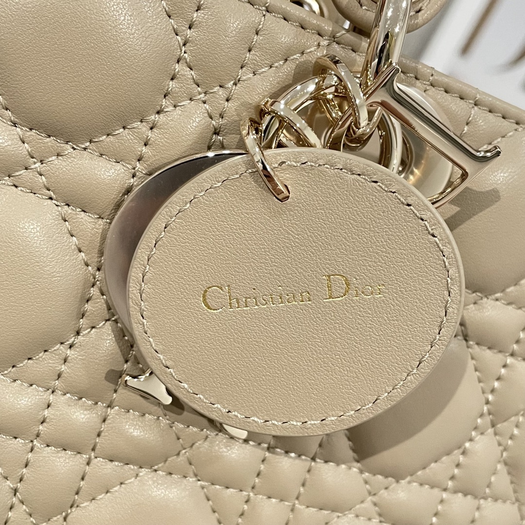 Túi Xách Tay Dior D-Joy Nữ Màu Be