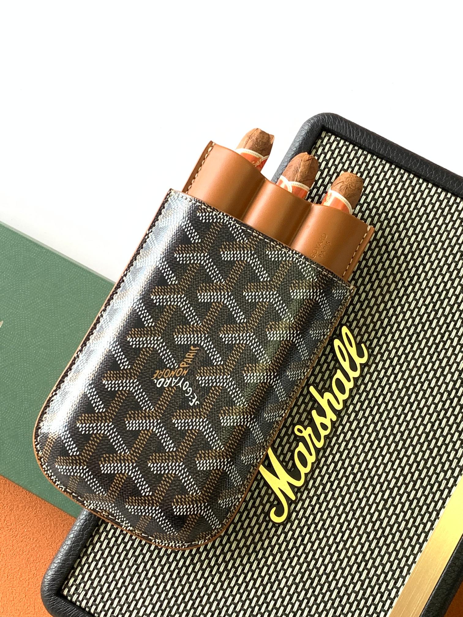 GOYARD CHURCHILL 8213 (brown)