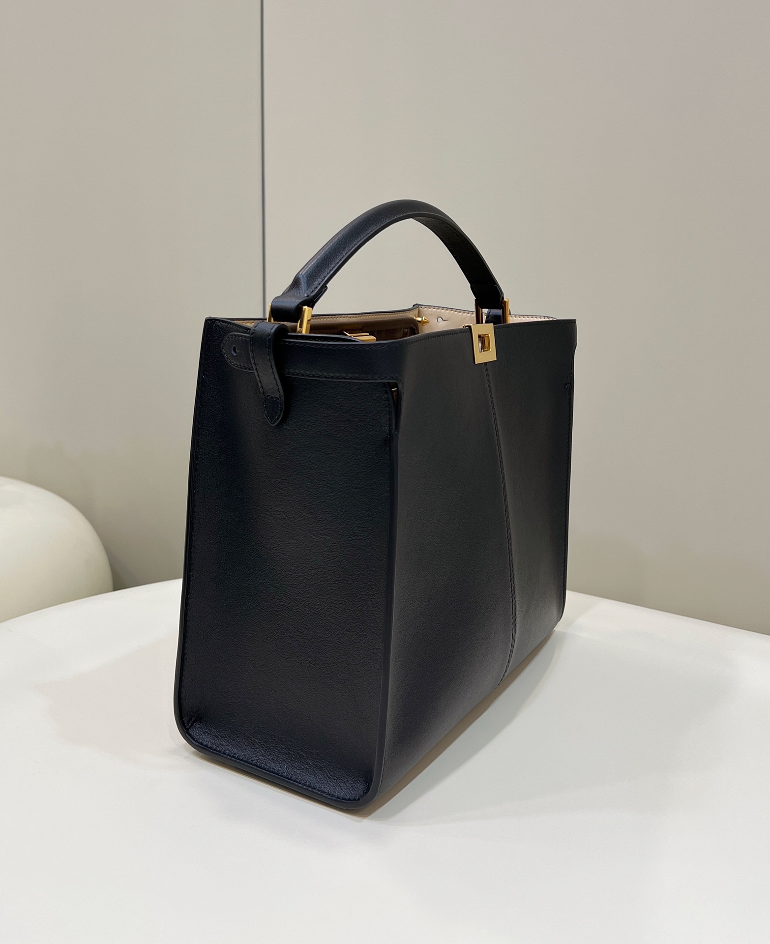 TÚI XÁCH NỮ FENDI 304S