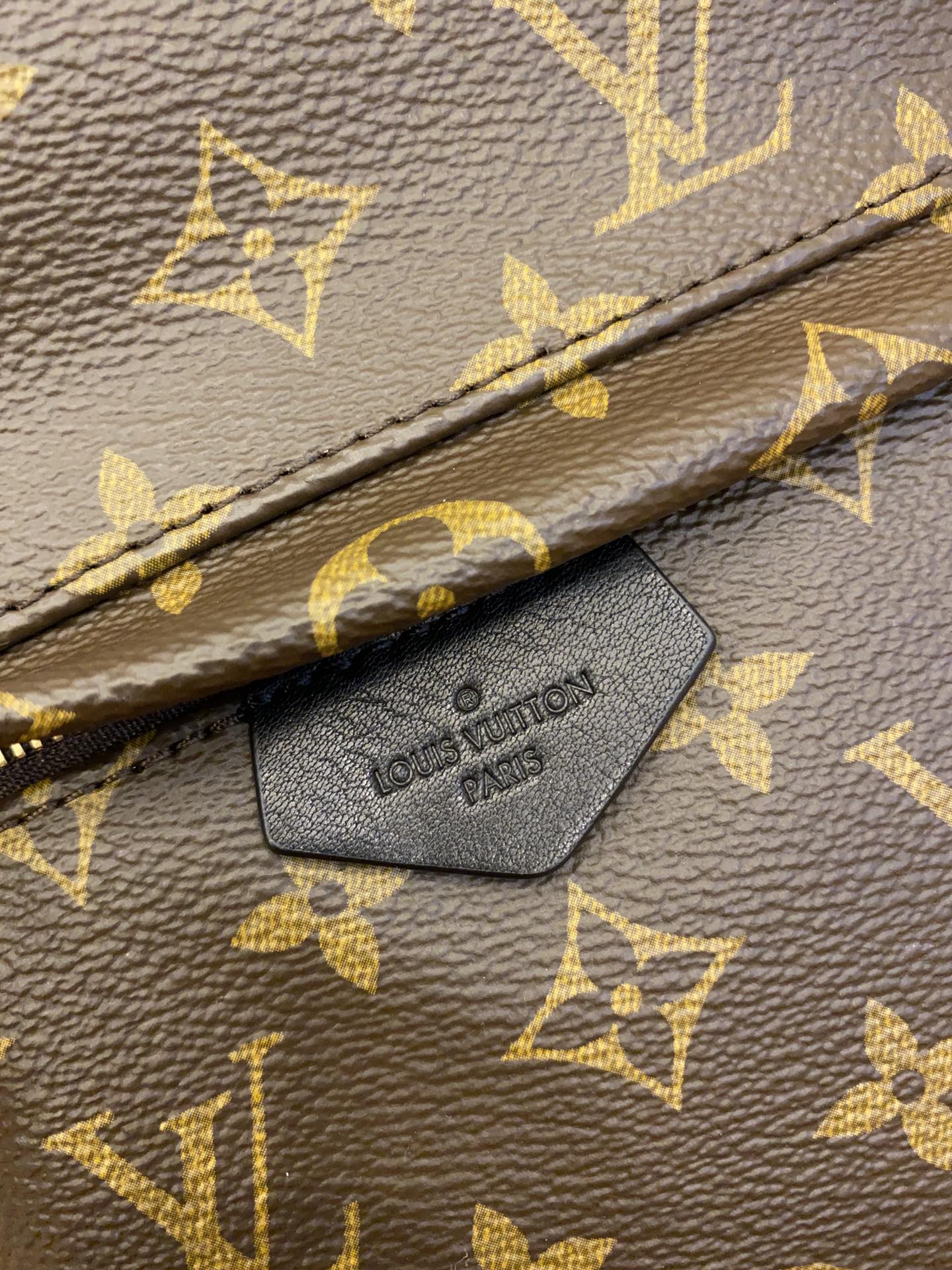 Balo LV Nữ Monogram RevesrM44871