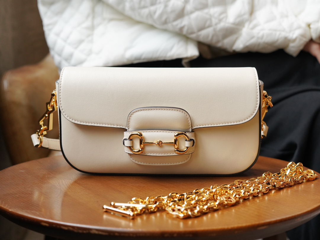 Sac à épaule Gucci Horsebit 1955 petite taille 735178( White) 