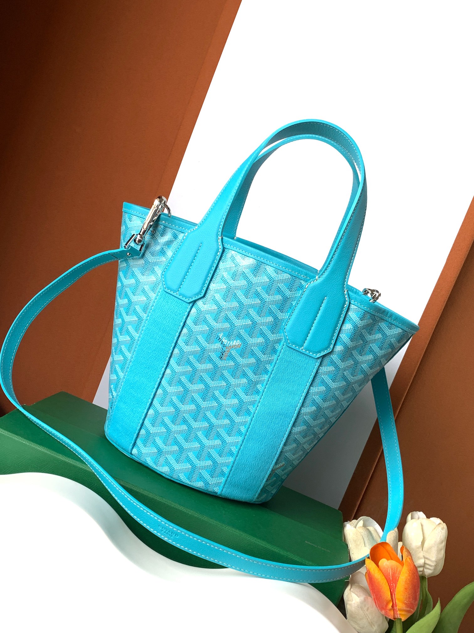 Goyard Maison 8111 (BLUE)