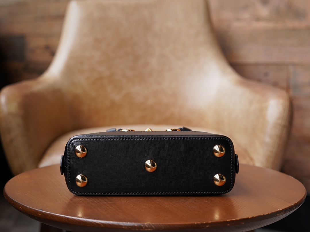 Túi Xách Nữ Mini Gucci Horsebit 1955 640716 Màu Đen 
