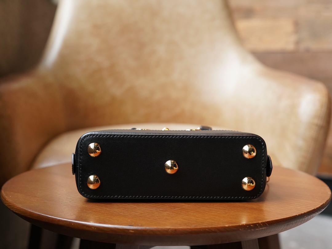 Túi Xách Nữ Mini Gucci Horsebit 1955 640716 Màu Trắng Mix Đen 