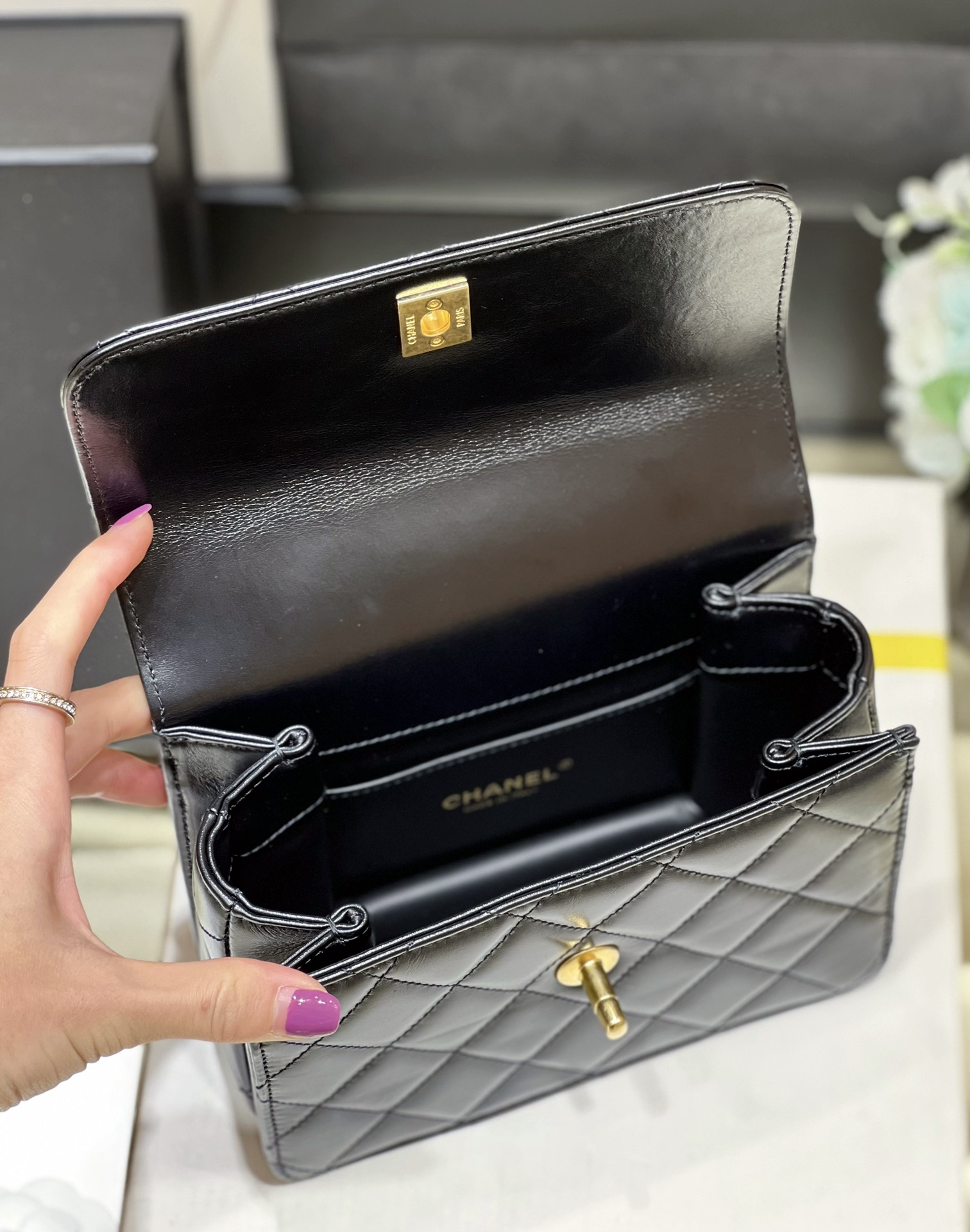 Túi Xách Chanel Small Flap bag AS3886 Màu Đen