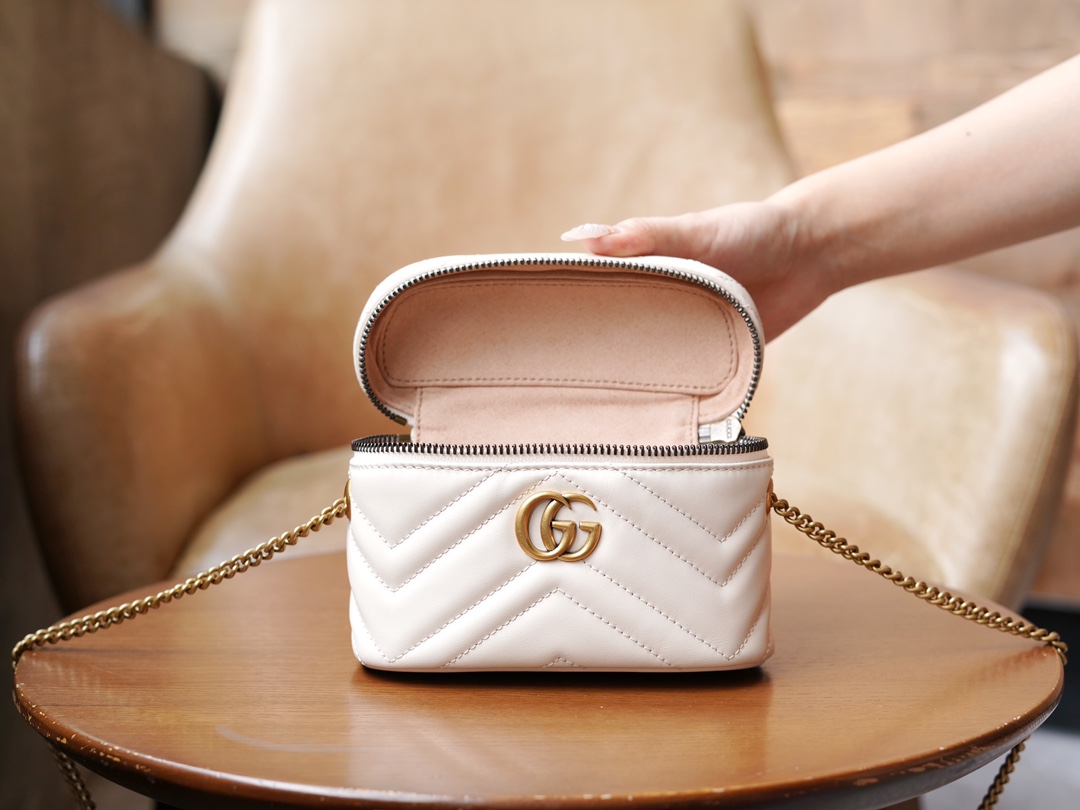 Túi Xách Nữ GG Marmont 699515 Màu Trắng