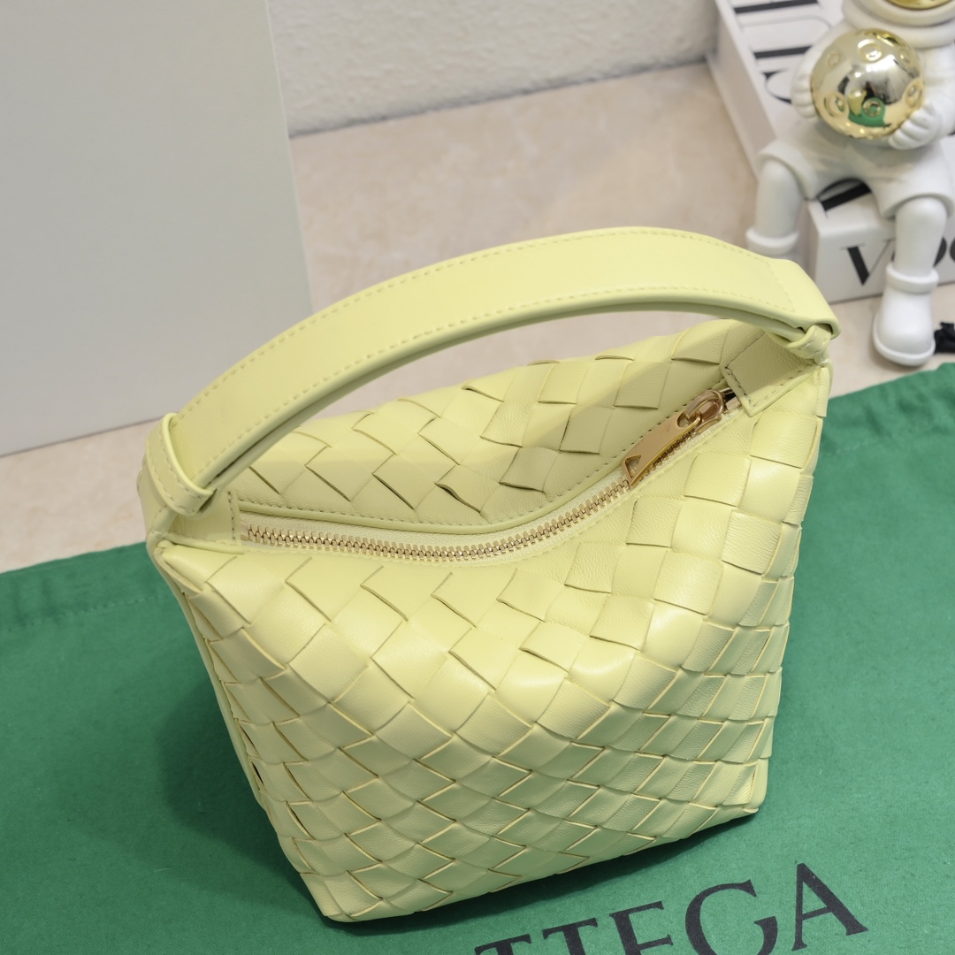Túi xách nữ bottega veneta màu vàng 7748 -1