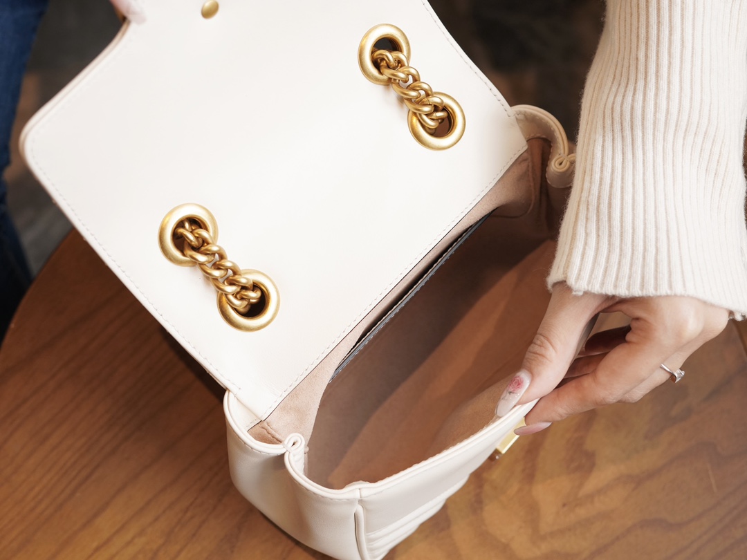 GG Marmont 739682 (White)