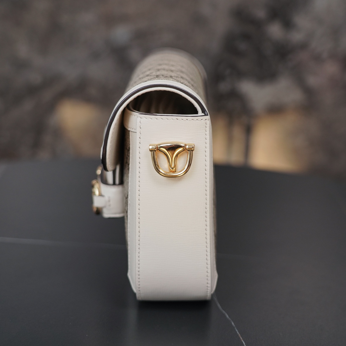 Túi Xách Gucci Horsebit 1955 658574 Logo Trắng