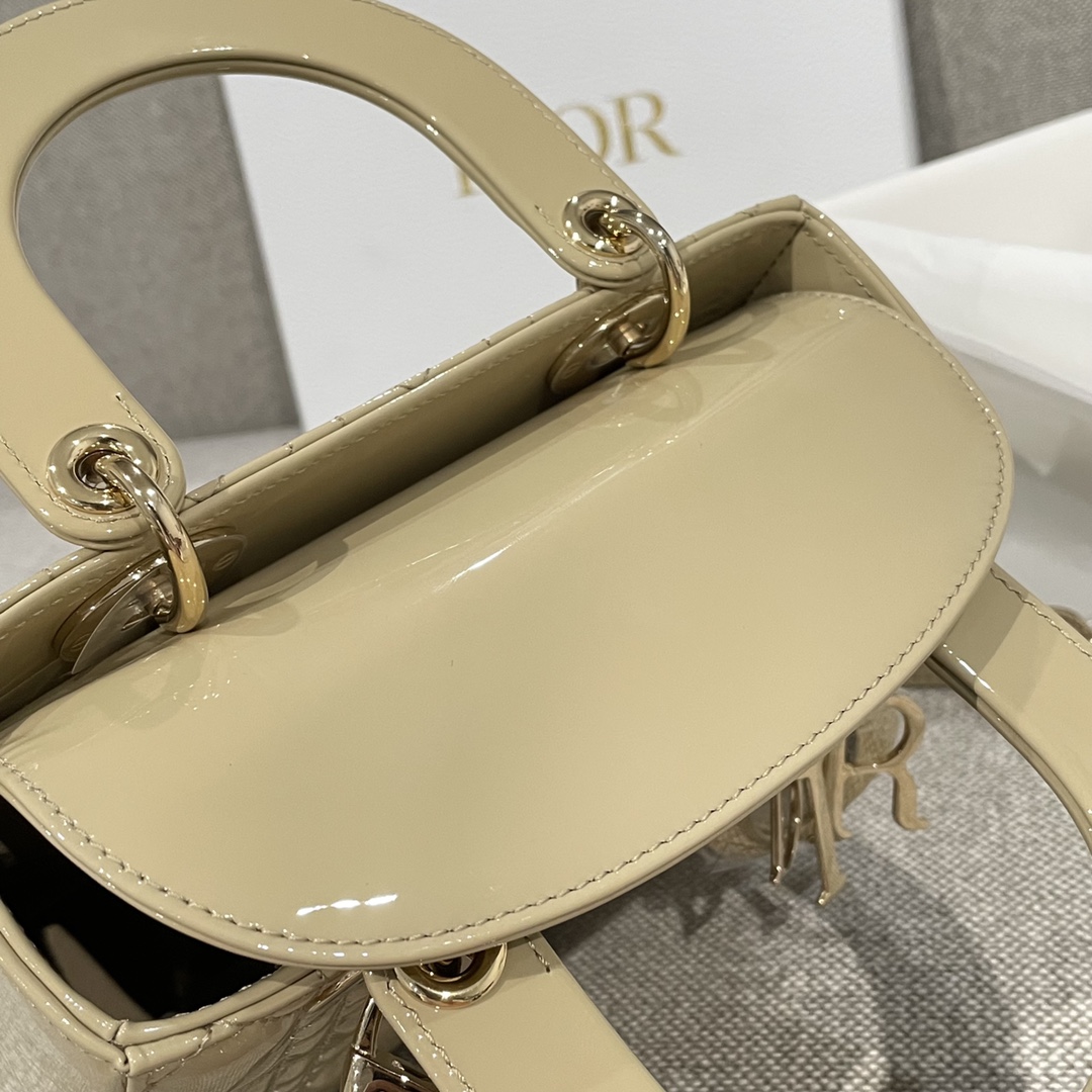 Túi Xách tay Lady Dior Nữ Màu Be