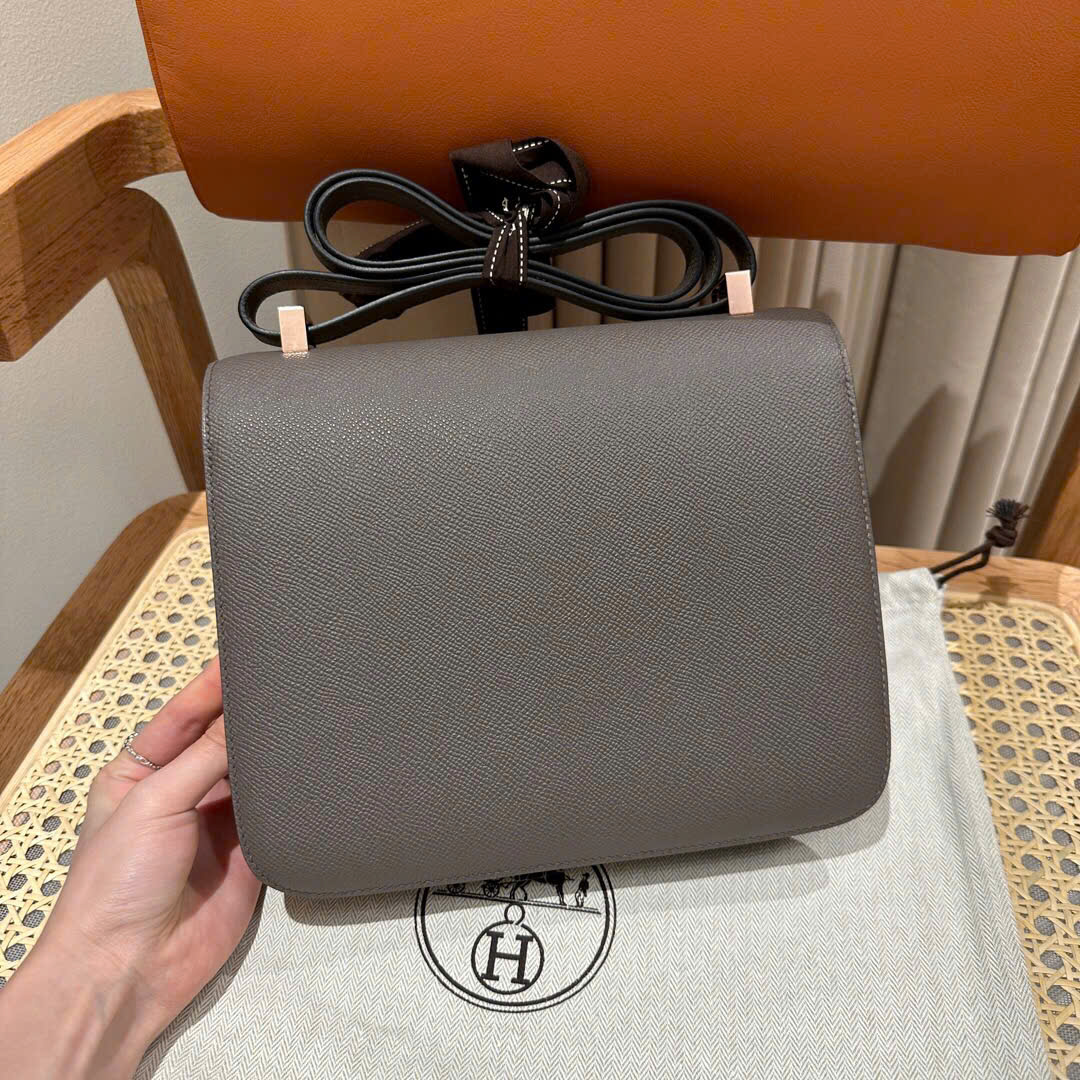 Túi xách Hermes Constance màu xám logo vàng 