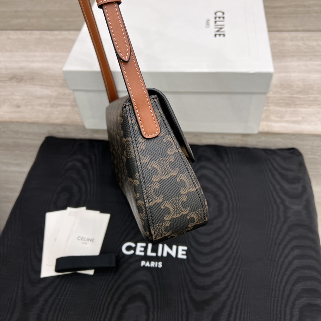 Túi Xách Celine Lola Triomphe 115532 Canvas