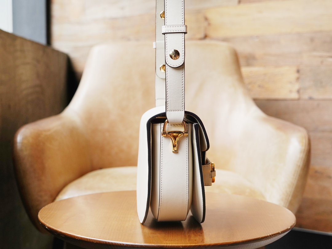 Mini sac rond Gucci Horsebit 1955 760191 (White)