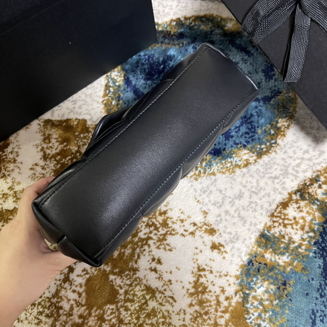 Túi Xách YSL LoulouPuffer 59337 Màu Đen