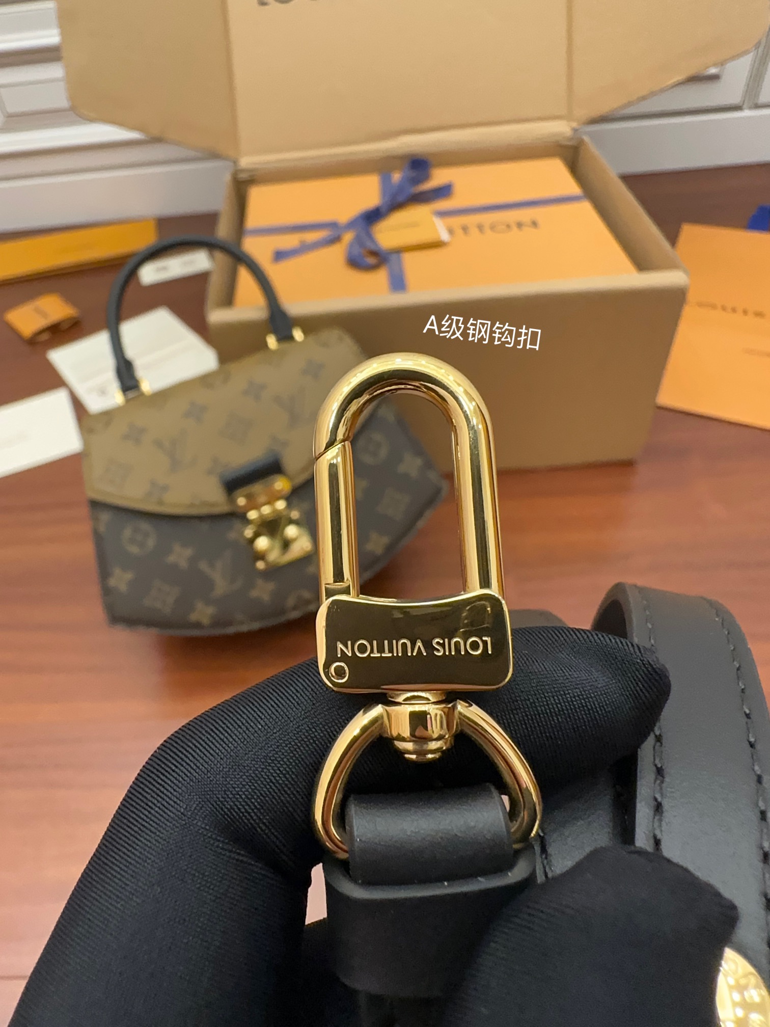Túi Xách Tay Nữ Louis Vuitton LV Tilsitt Other Monogram Canvas M46548 Màu Nâu N-HM