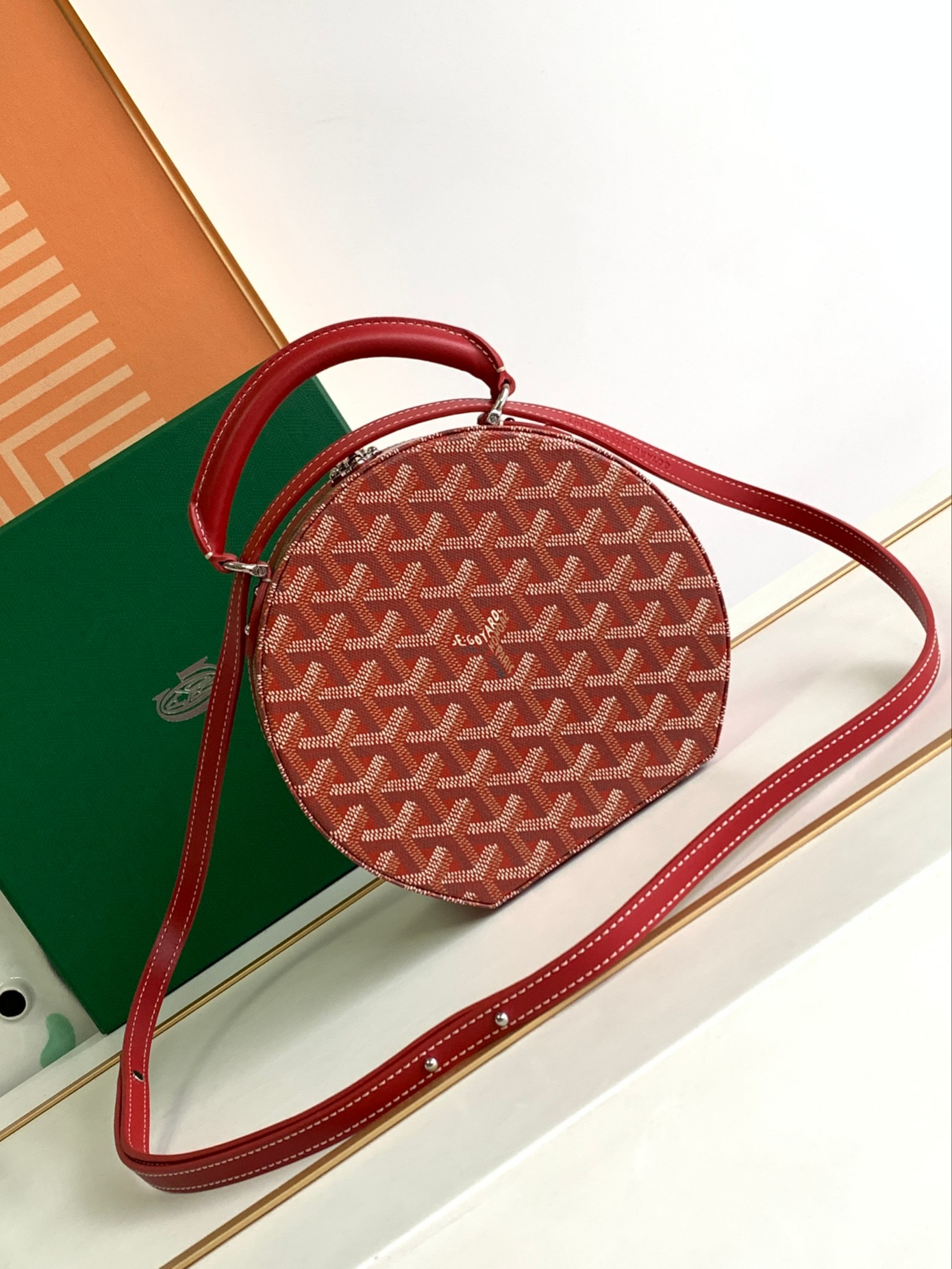 Goyard Alto 8115 (red)