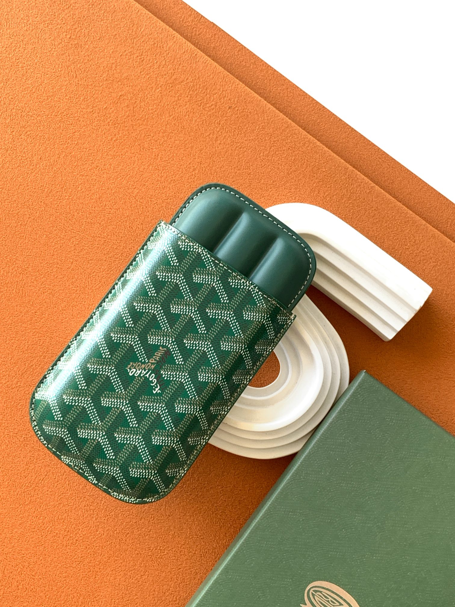 GOYARD CHURCHILL 8213 (GREEN)