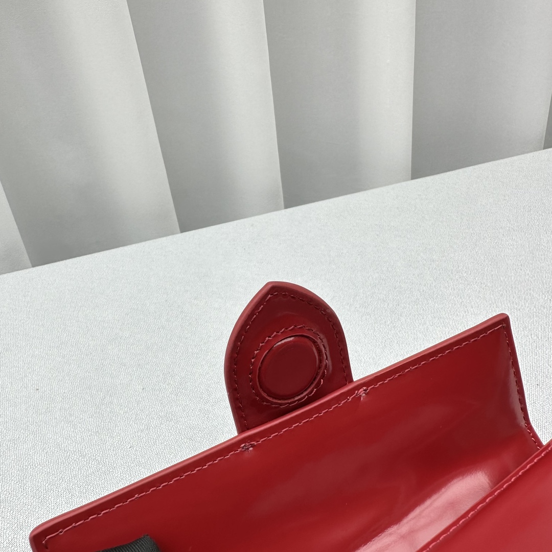 Túi Xách Jacquemus Bamnino P98858 Màu Đỏ 
