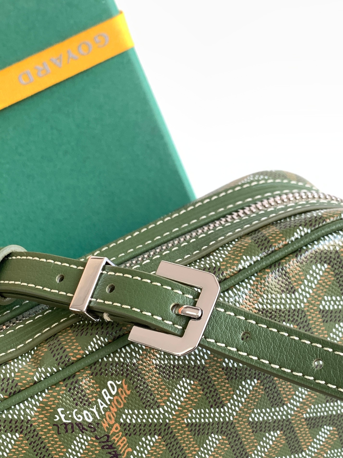 GOYARD 8018 (GREEN)