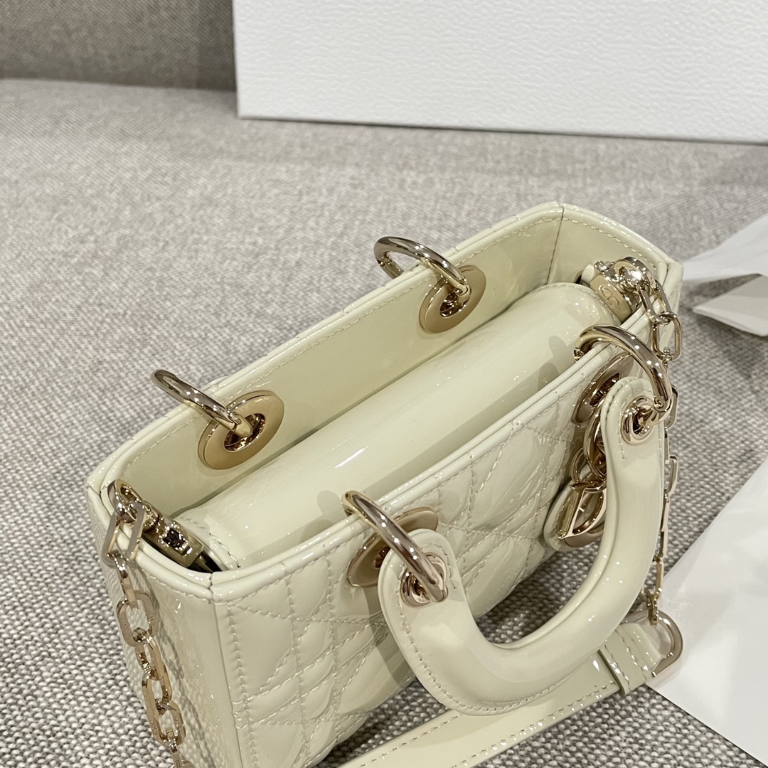 Túi Xách Tay Dior D-Joy Nữ Màu Trắng 