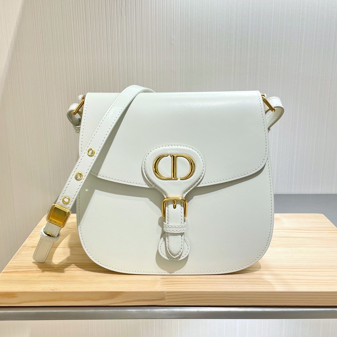 TÚI DIOR BOBBY FRAME MÀU TRẮNG