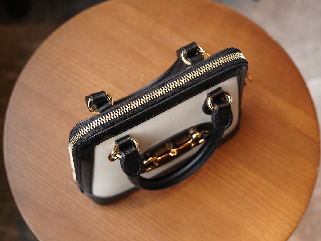 Túi Xách Nữ Mini Gucci Horsebit 1955 640716 Màu Trắng Mix Đen 