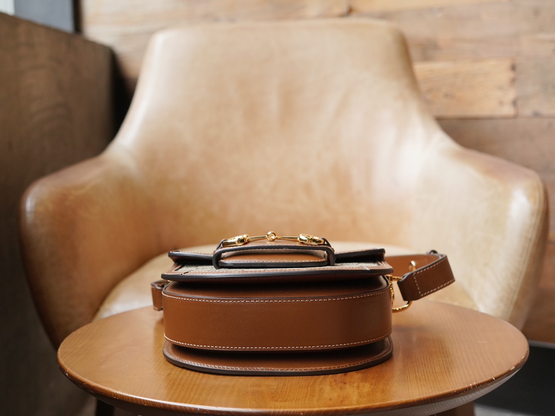Mini sac rond Gucci Horsebit 1955 760191 (logo)
