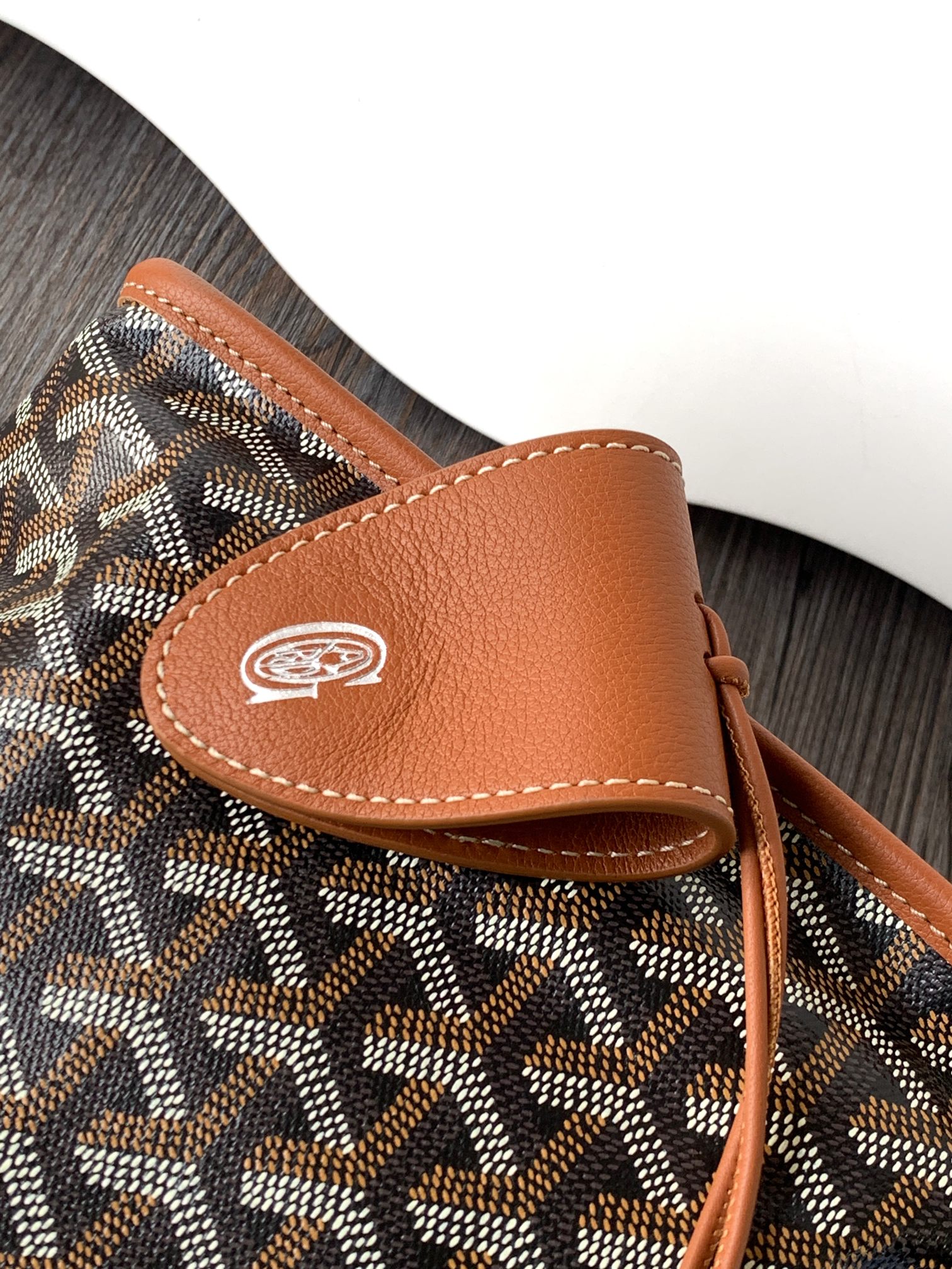 Túi xách Goyard 8003 màu nâu 