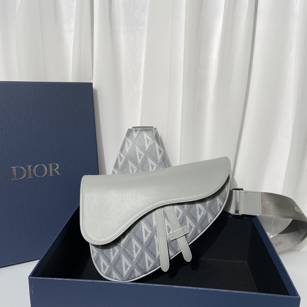 Túi Xách Dior Nam Diamond Màu Xám 9922