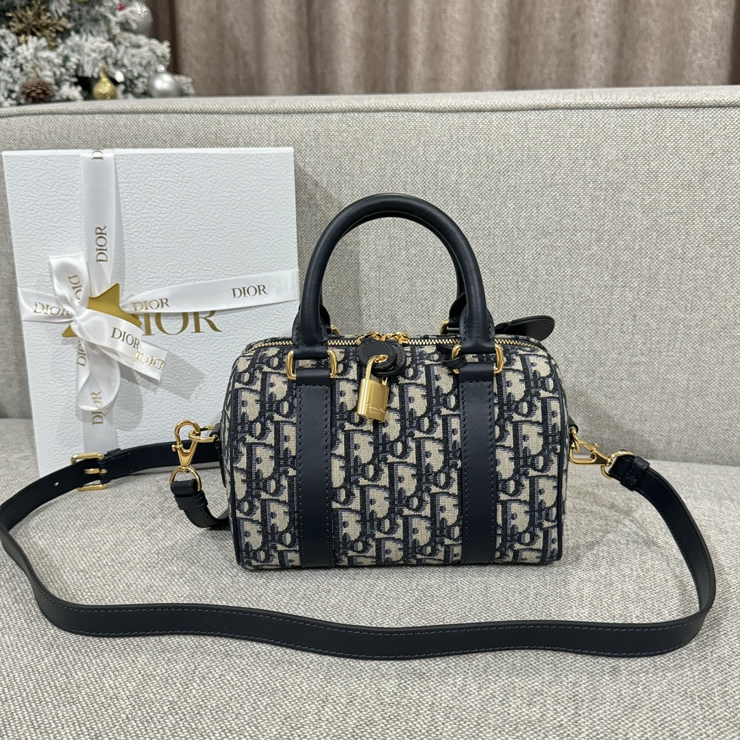 Túi xách Dior Groove Nữ 